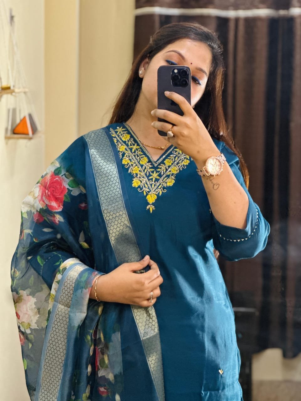 Roman Silk Embroidered Kurta Pant Dupatta Set